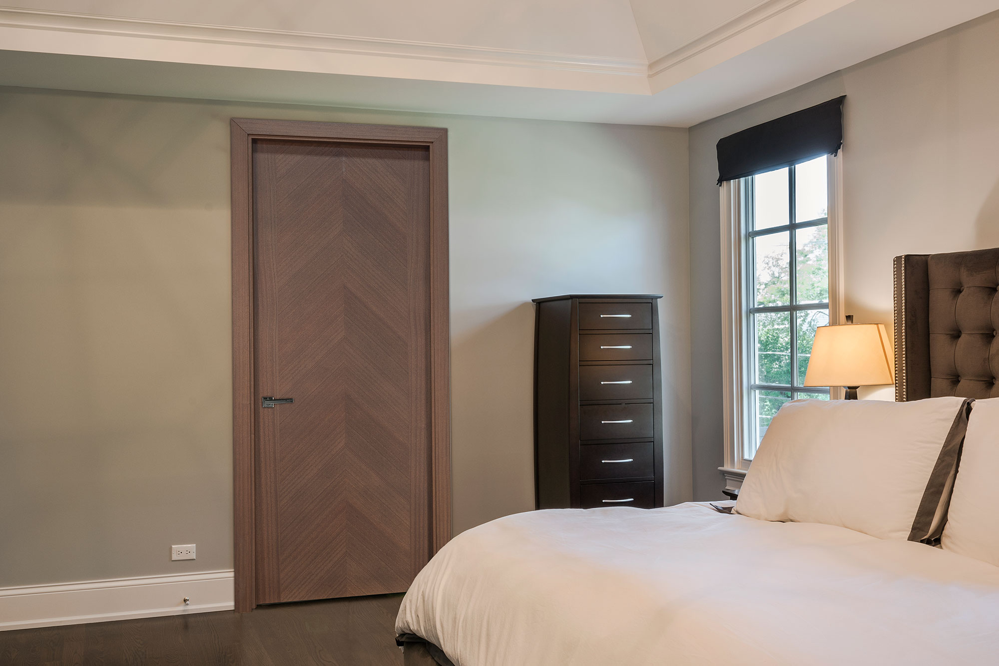 FL4005-gallery1 - Glenview Haus Custom Front and Interior Doors, Cabinets